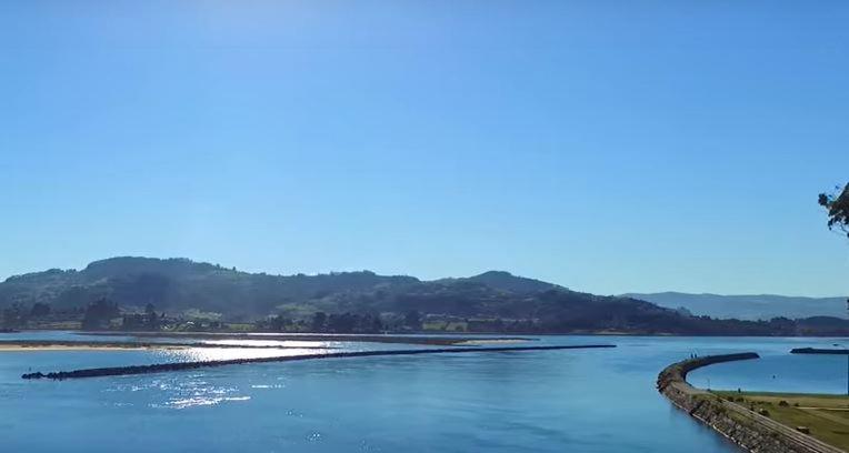 Playa Del Puntal Villaviciosa Asturias Lujo Primera Linea Playa Екстериор снимка
